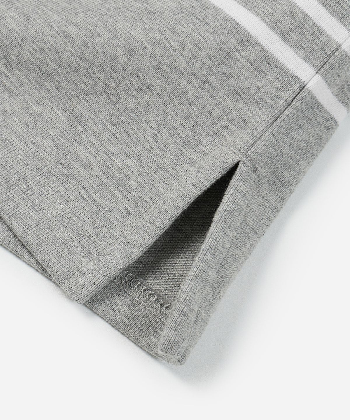 프리즘웍스(FRIZMWORKS) PATCH STRIPE BOAT NECK 004 _ GRAY
