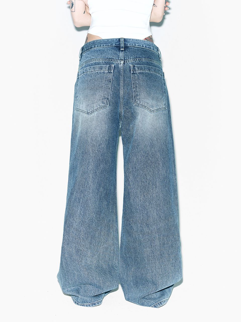 韓国商品/YEEL SIGNATURE LOGO DESTROYED DENIM YEEL] SIGNATURE LOGO DESTROYED DENIM /追跡付 (Leey/デニム