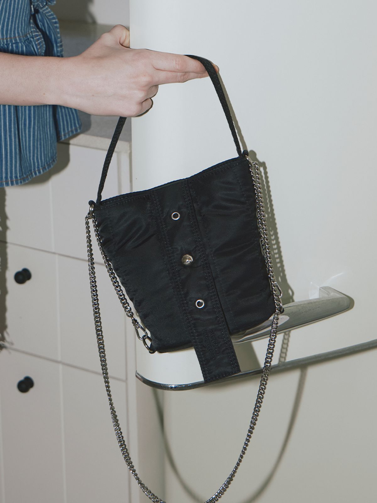 메종크렘(MAISON CREME) Eternity Bucket Bag S_ Black