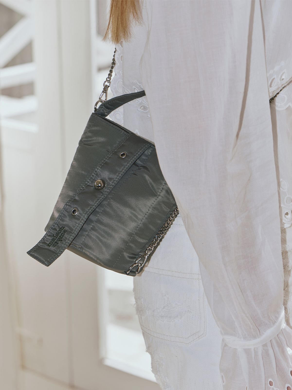 메종크렘(MAISON CREME) Eternity Bucket Bag S _ Khaki