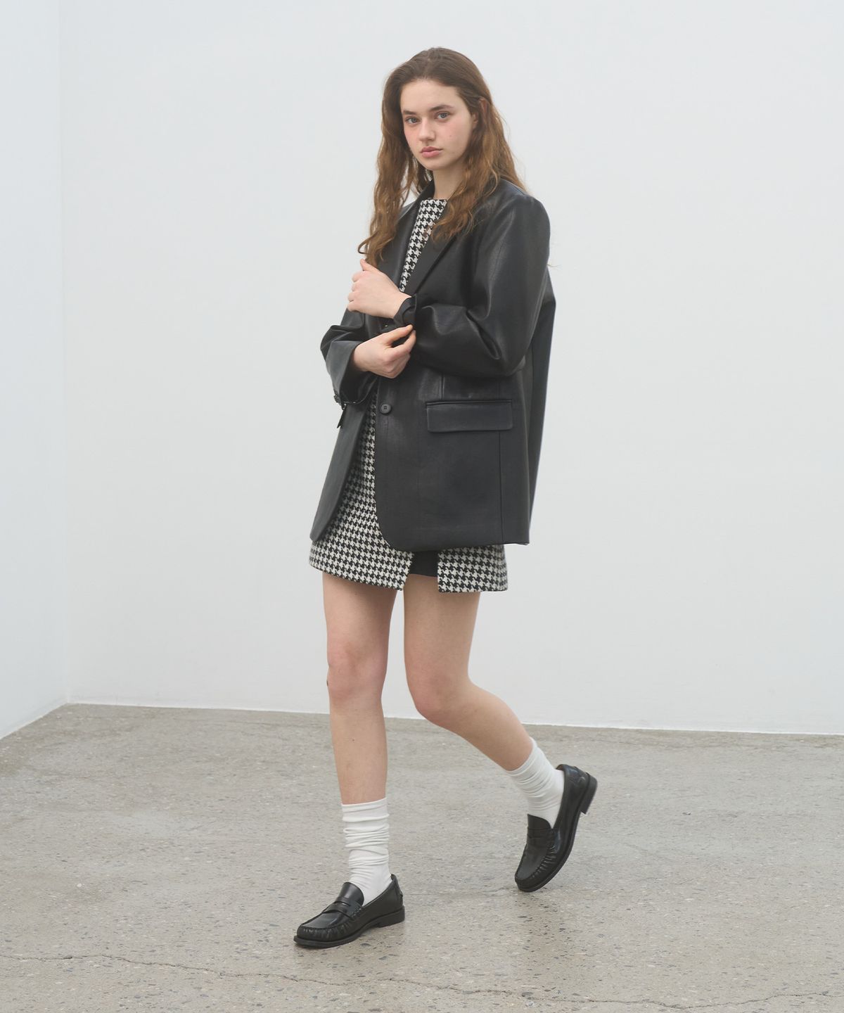 쏘이르(SO IR) CLASSIC FAKE LEATHER JACKET - BLACK