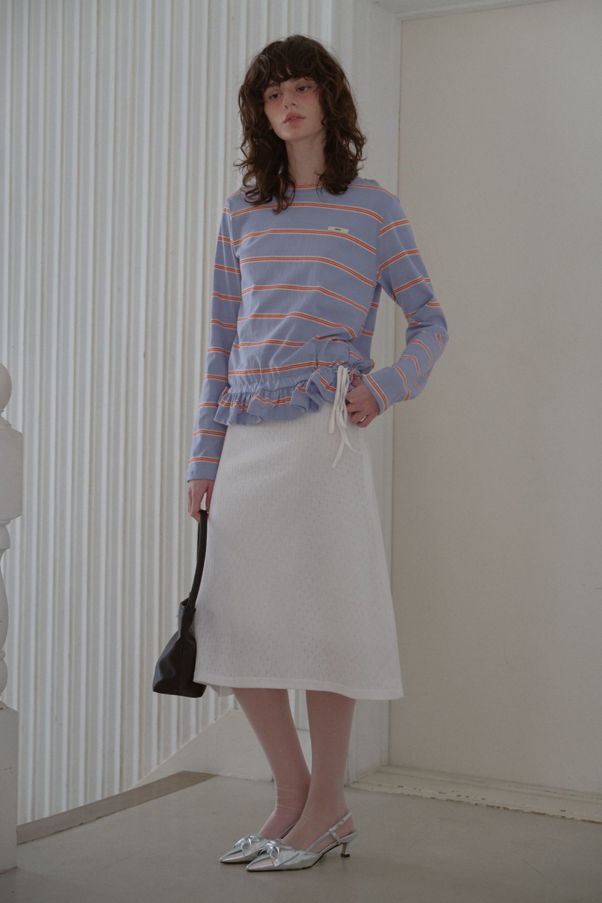 레터리(LETERIE) FLOWER PUNCHING MIDI SKIRT_2COLOR