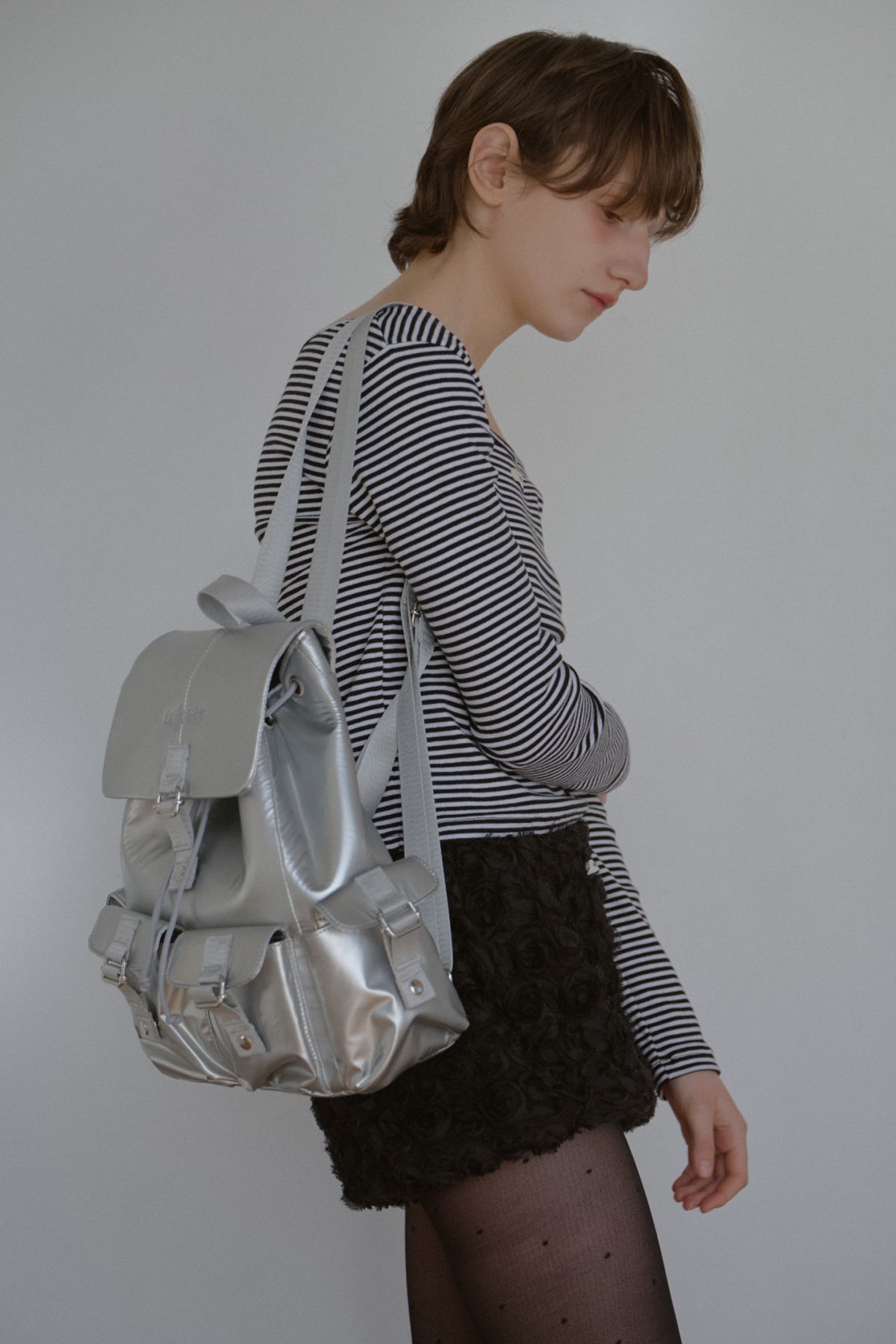 레터리(LETERIE) LETERIE POCKET BACKPACK_SILVER