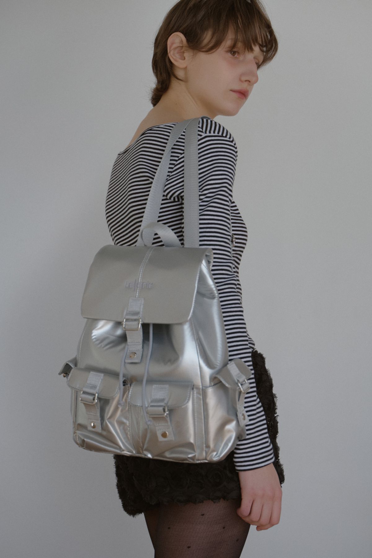 레터리(LETERIE) LETERIE POCKET BACKPACK_SILVER
