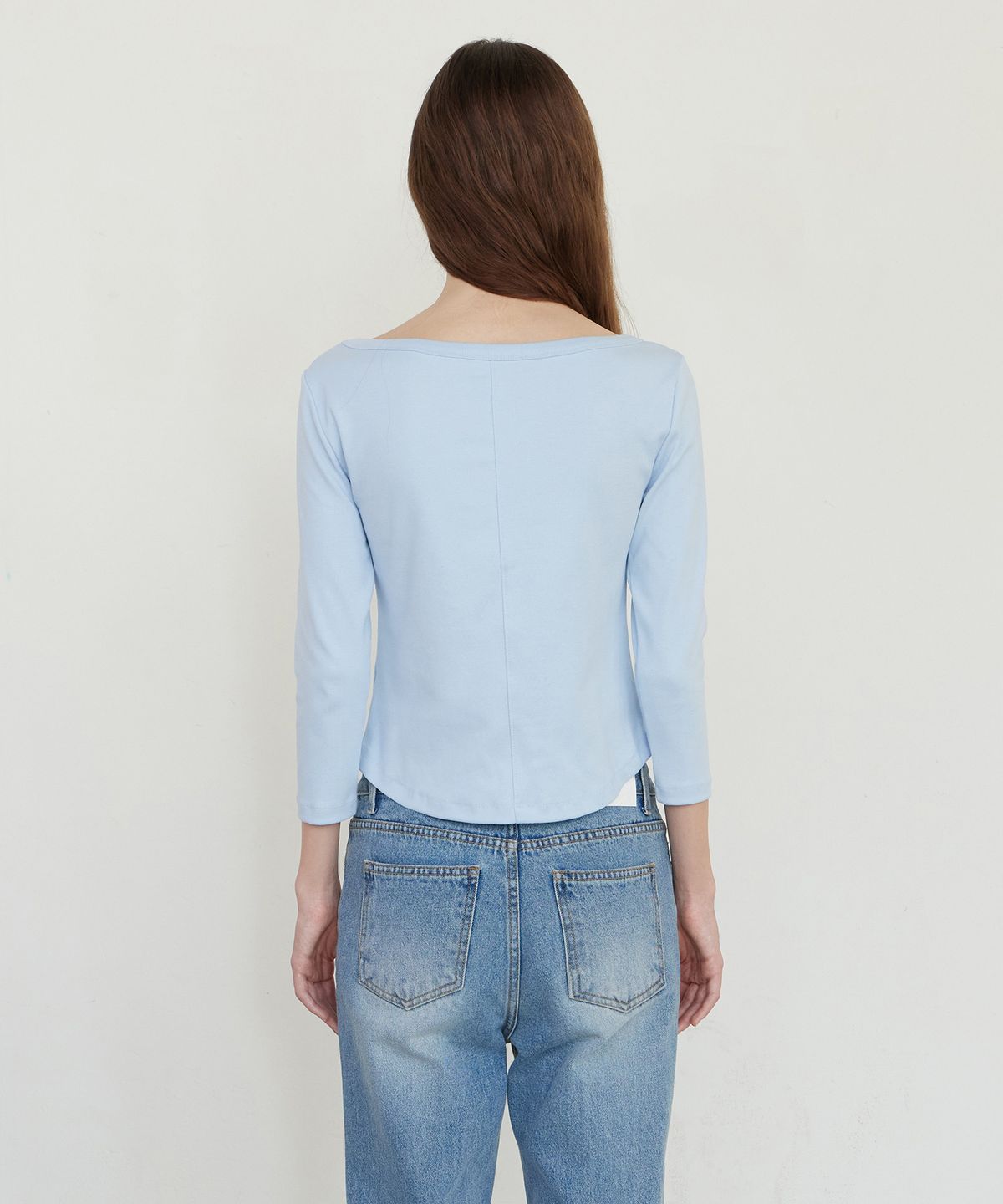 노티아(NOTIA) BOAT NECK RIBBED T-SHIRT - SKY BLUE