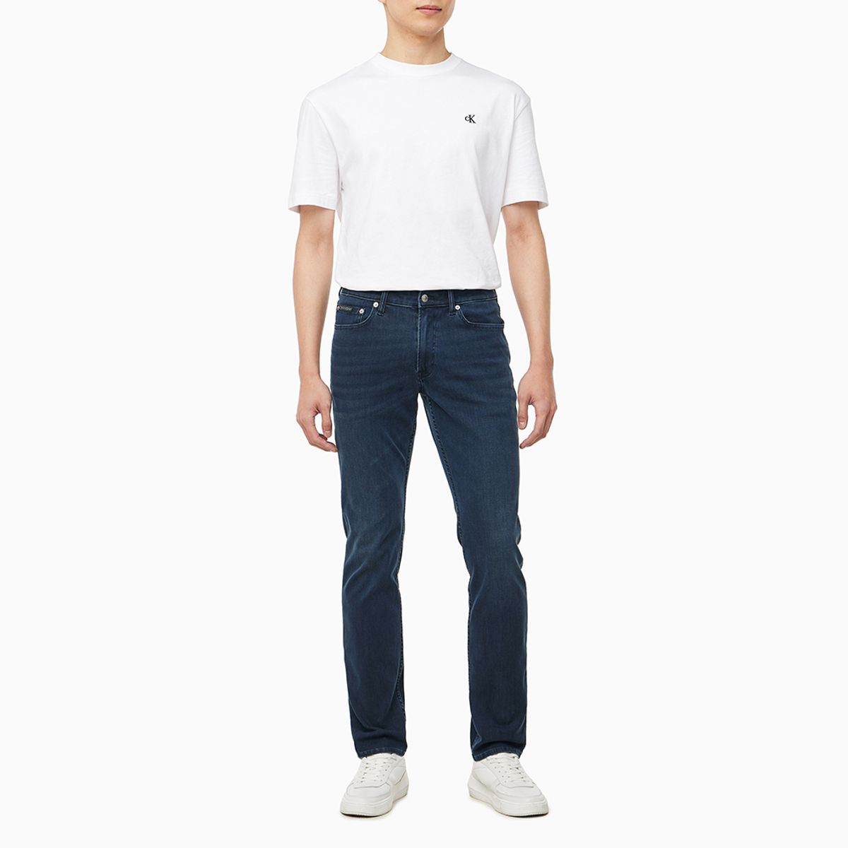 캘빈클라인 진(CALVIN KLEIN JEANS) 남성 슬림핏 블루블랙 37.5 기능성 데님 4RAB727 0R7