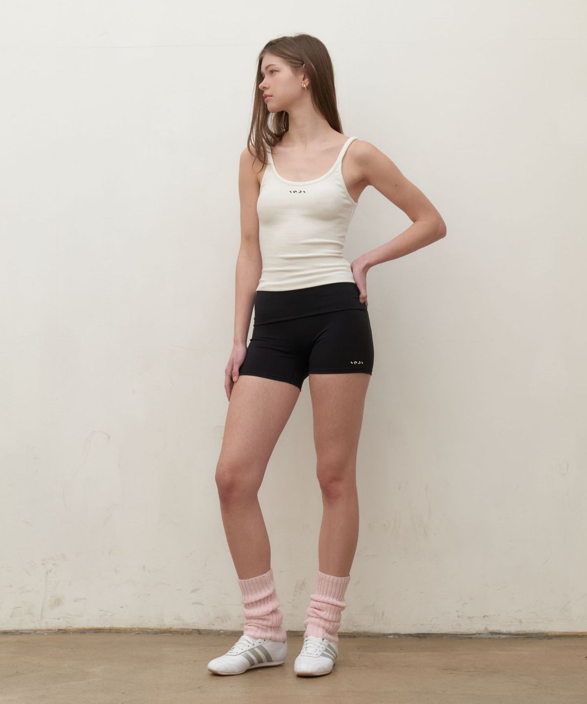 인지액티브(INJIACTIVE) Fold Over Shorts(3colors)