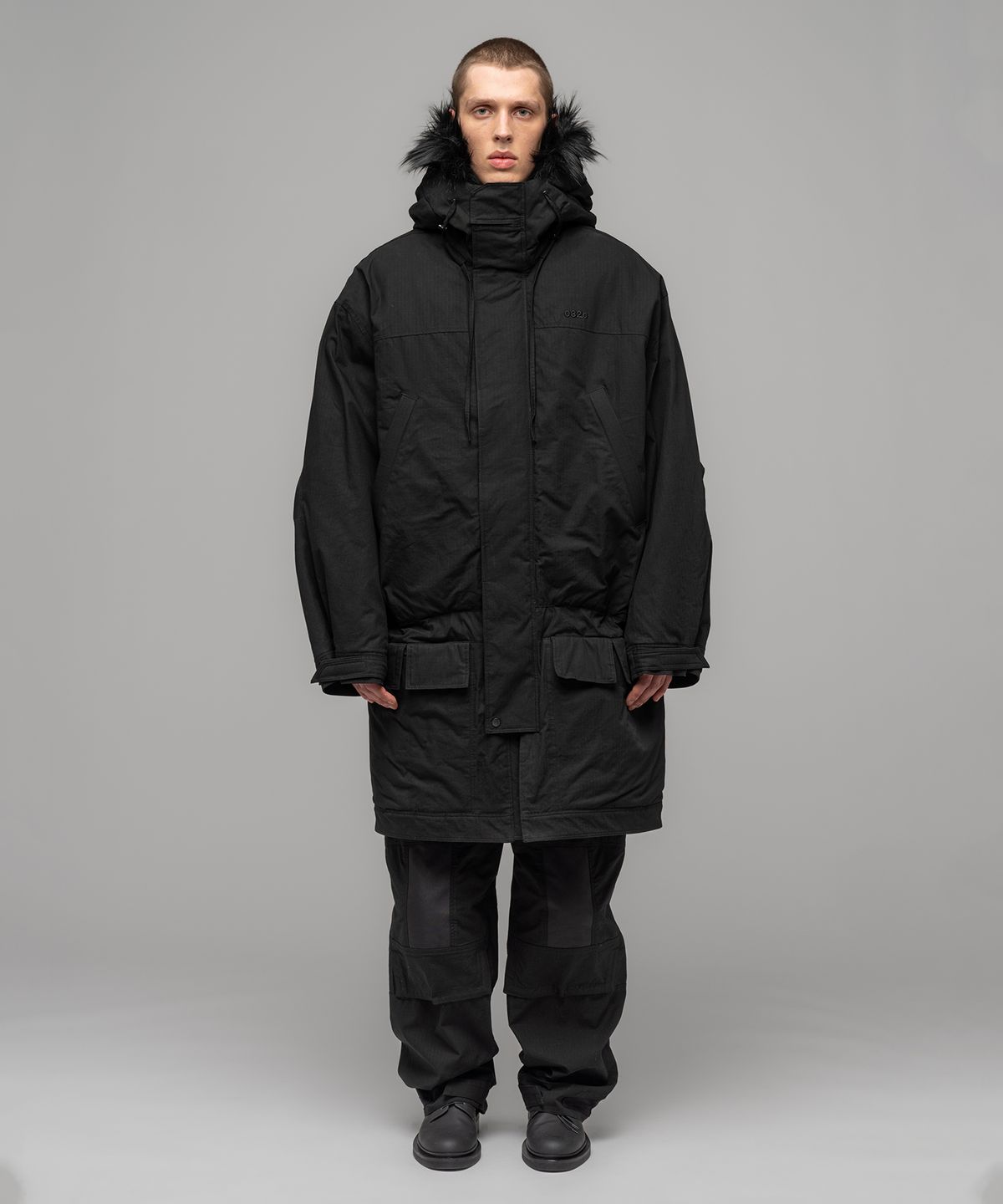 032씨(032C) (M) OSL2BER 드랍 웨이스트 파카 블랙 OSL2BER DROPPED WAIST PARKA BLACK