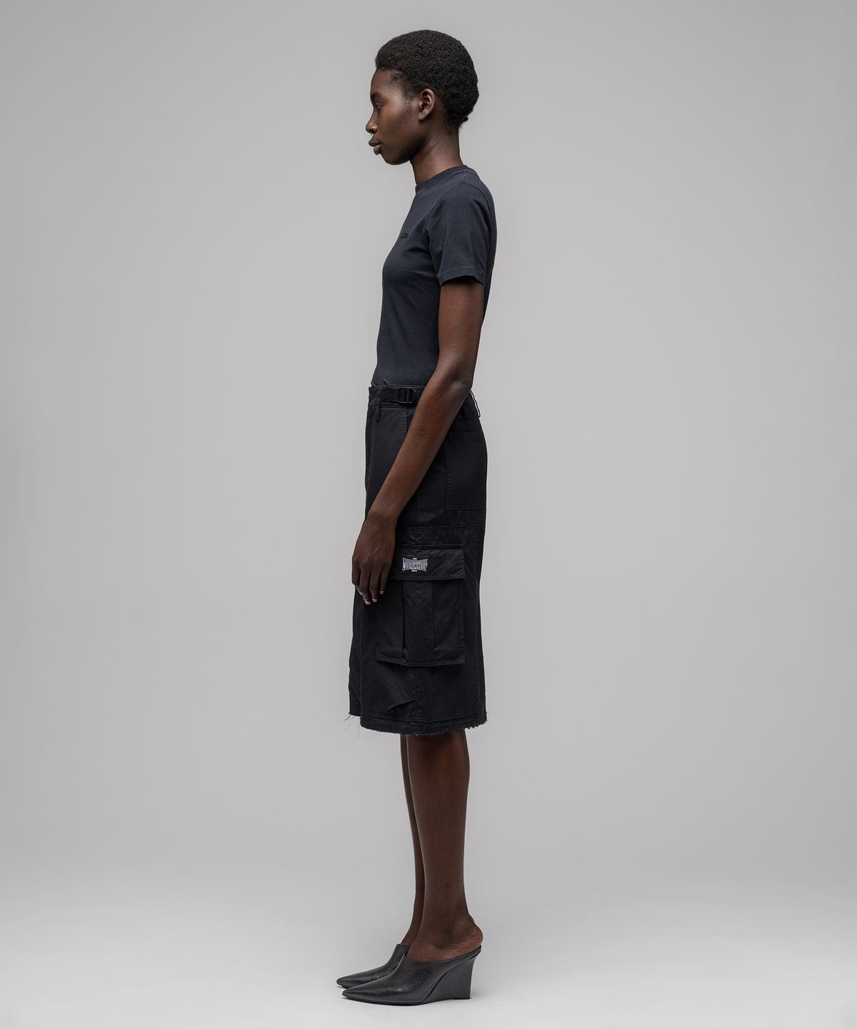 032씨(032C) (W) 리얼리스트 카고 스커트 블랙 REALIST CARGO SKIRT BLACK