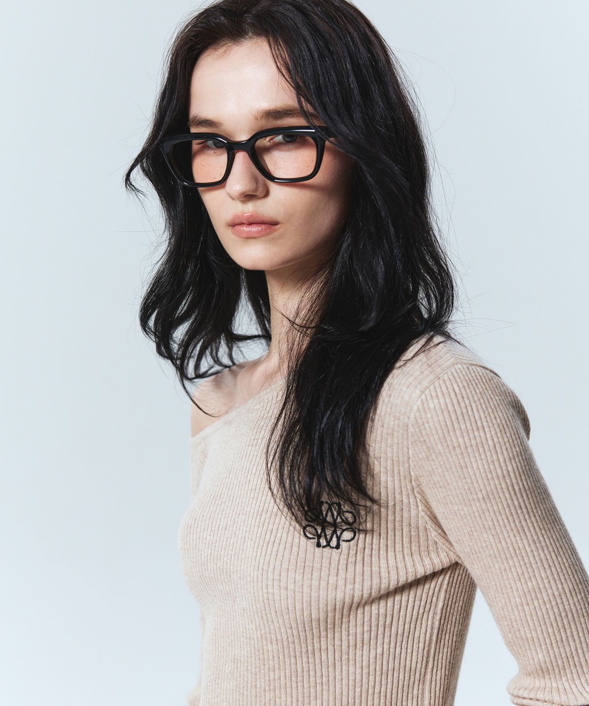 닉앤니콜(NICK&NICOLE) DRAPE OFF SHOULDER KNIT_BEIGE