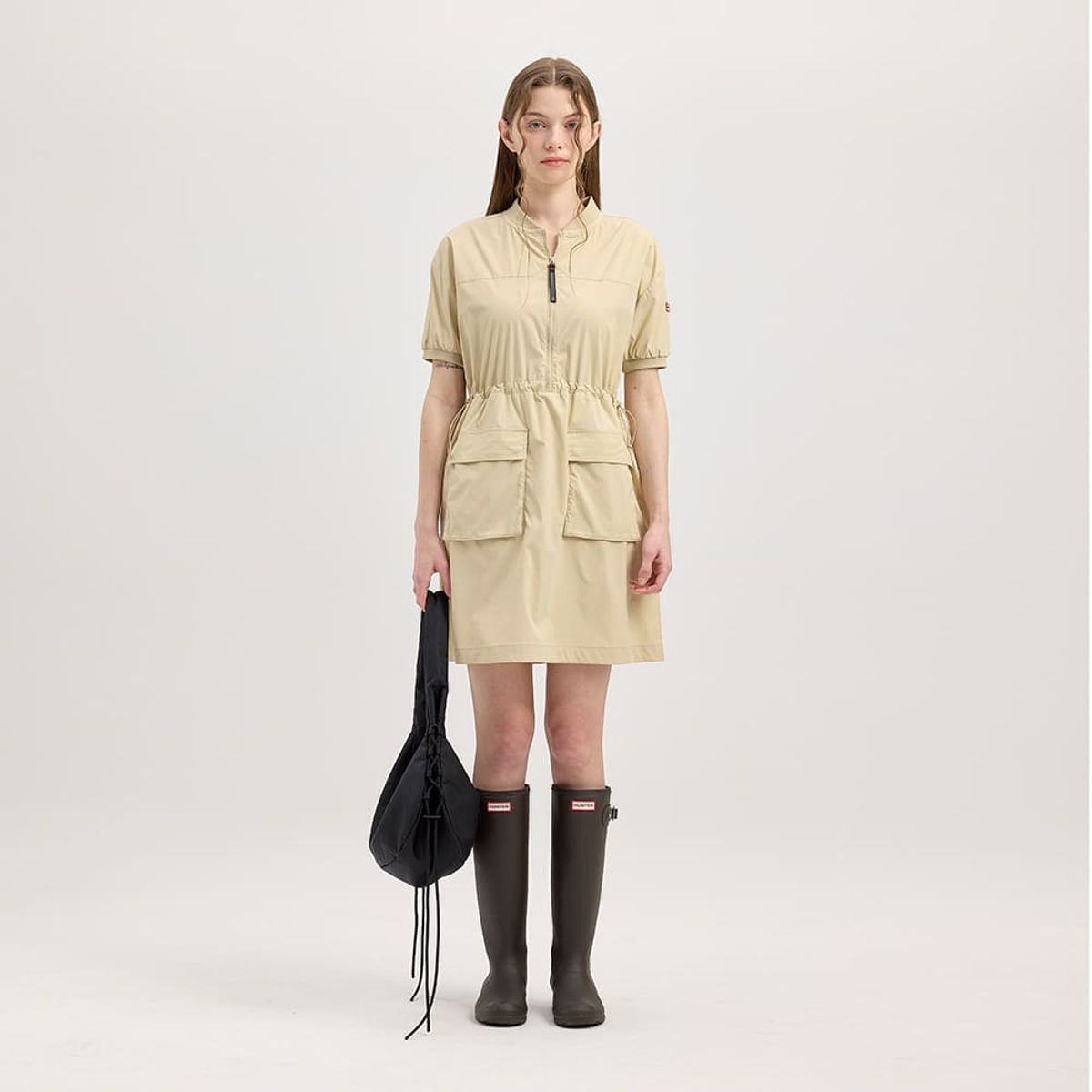헌터(HUNTER) [WOMEN] 라이트웨이트 우븐 원피스 - 스무스페블 HCW0001AEZSMP