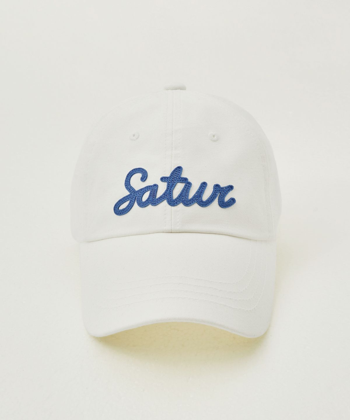 세터(SATUR) 빈티지 캐쥬얼 아플리케 볼캡 화이트