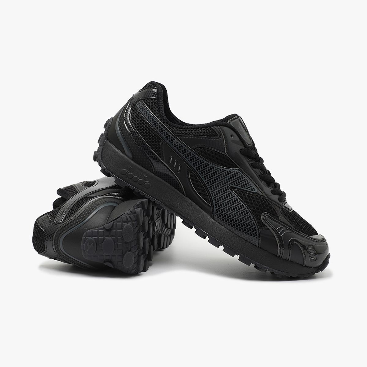 디아도라(diadora) 벨루나 DARK BLACK