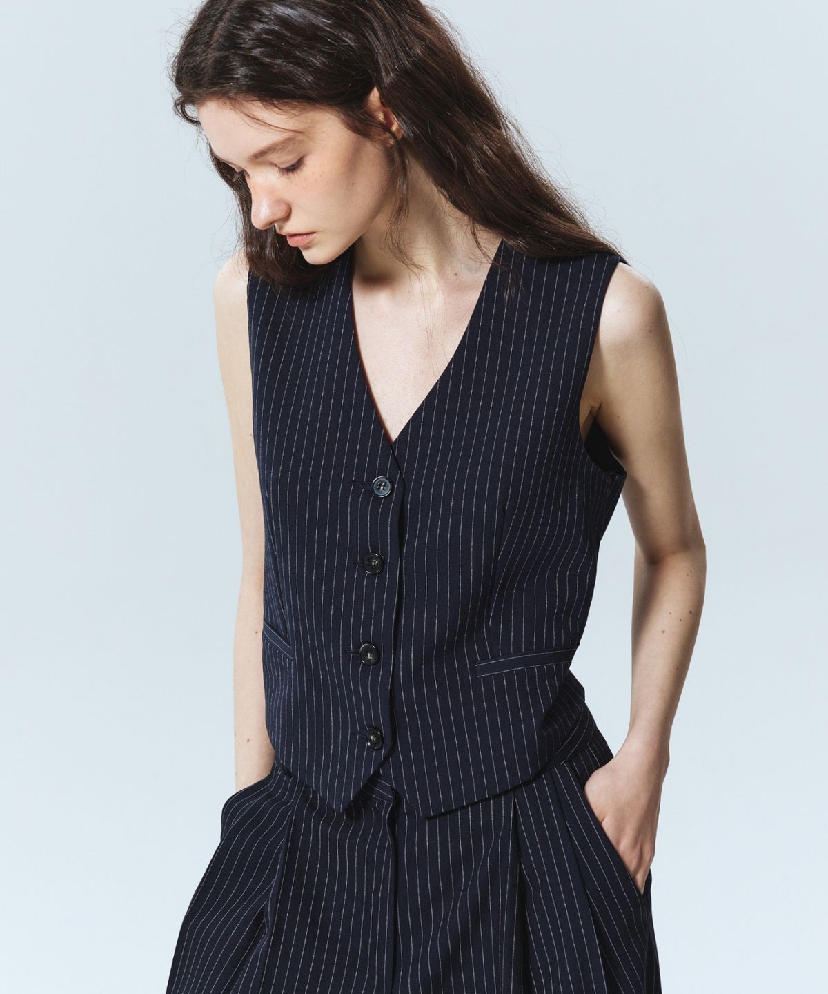 닉앤니콜(NICK&NICOLE) TAILORED STRIPE SINGLE VEST_ NAVY