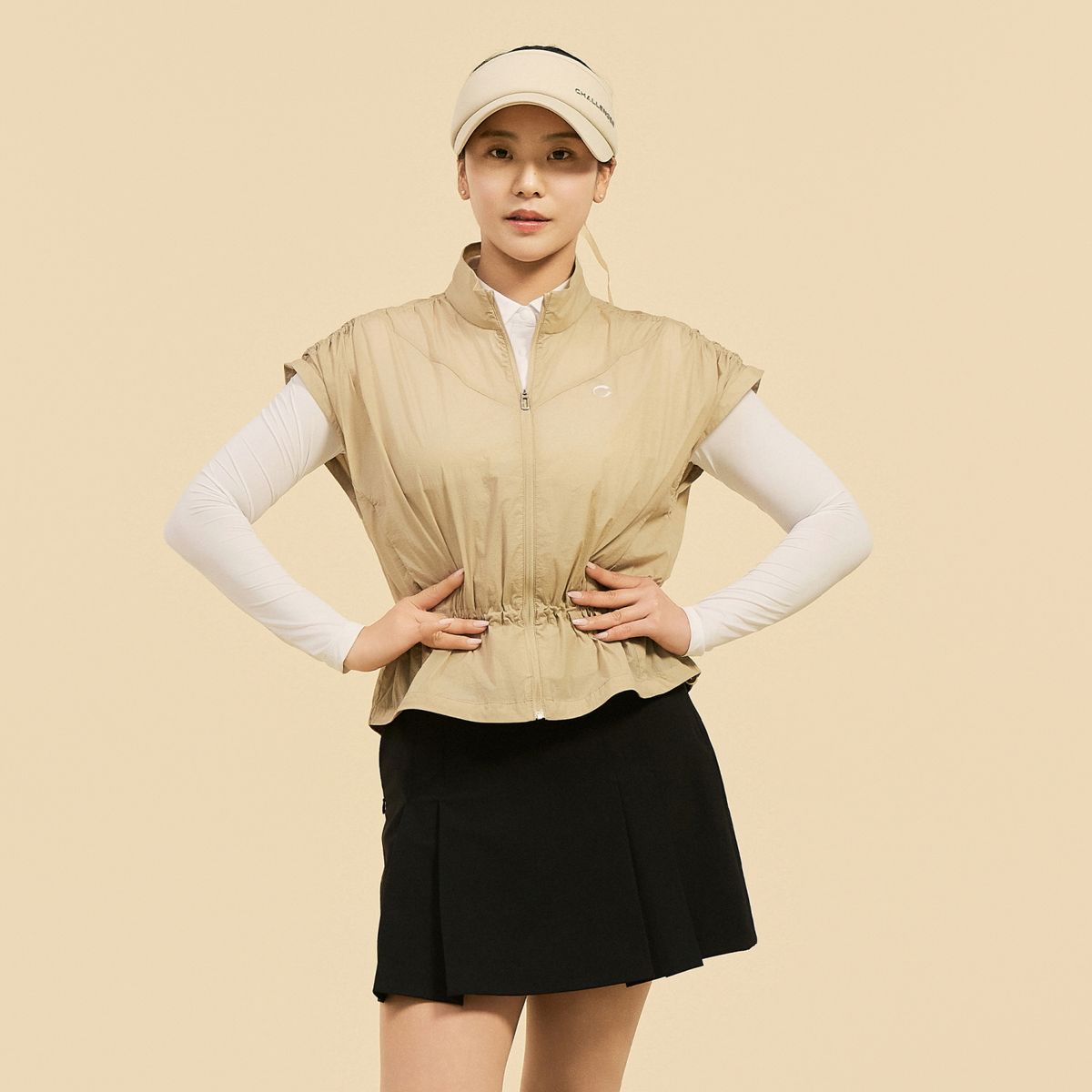 챌린저(CHALLENGER) 여성 중힙기장 스트링 카라 집업 베스트 베이지