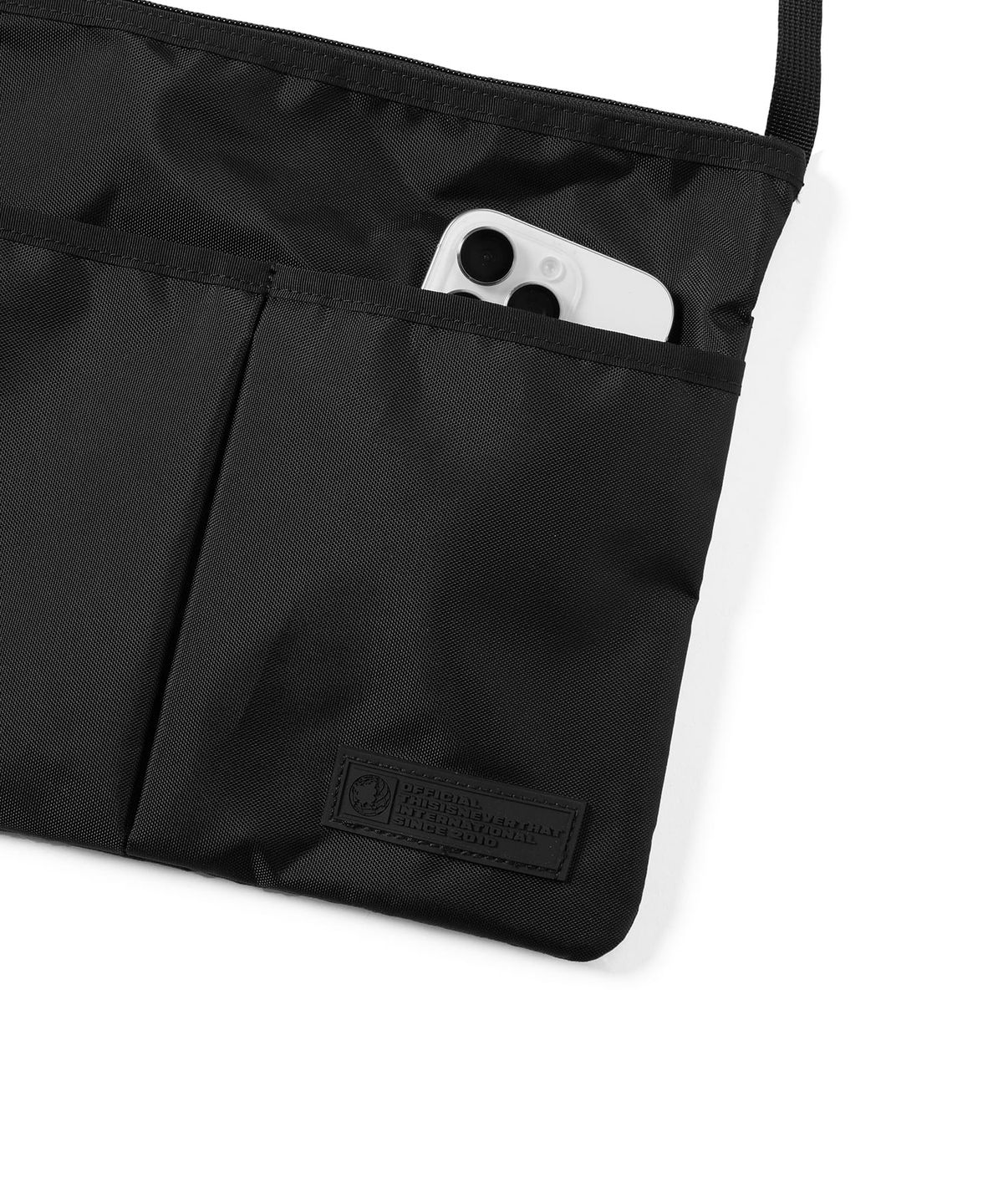 디스이즈네버댓(THISISNEVERTHAT) Nylon Shoulder Bag Black