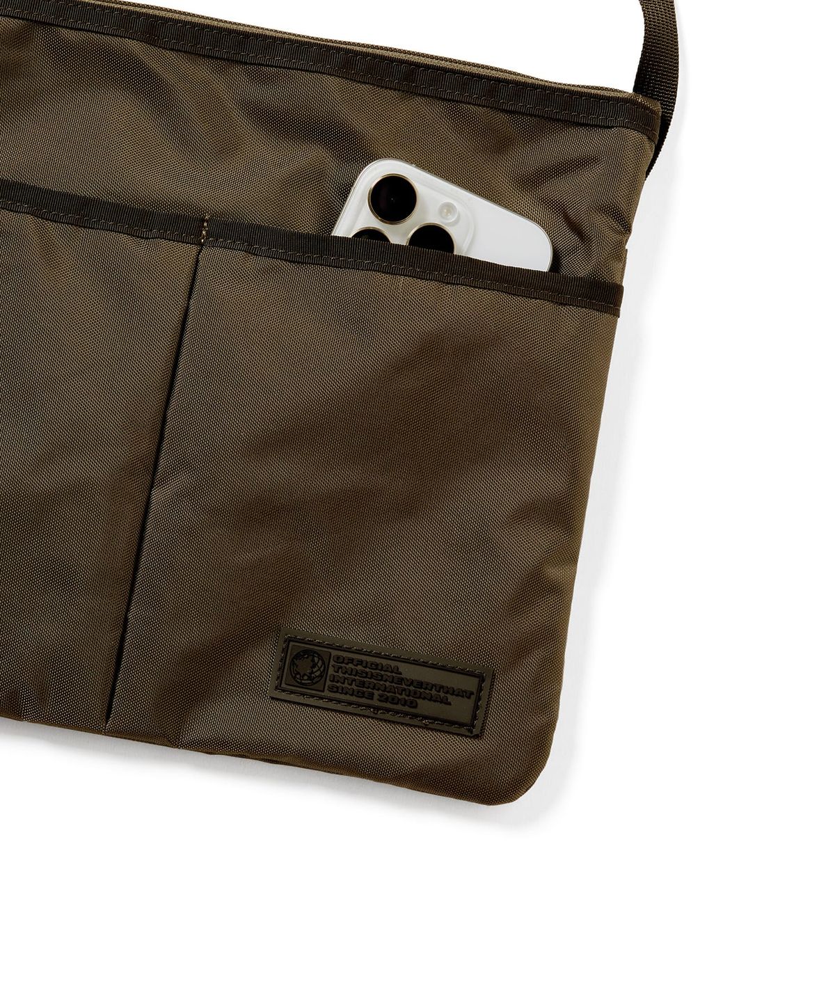 디스이즈네버댓(THISISNEVERTHAT) Nylon Shoulder Bag Brown