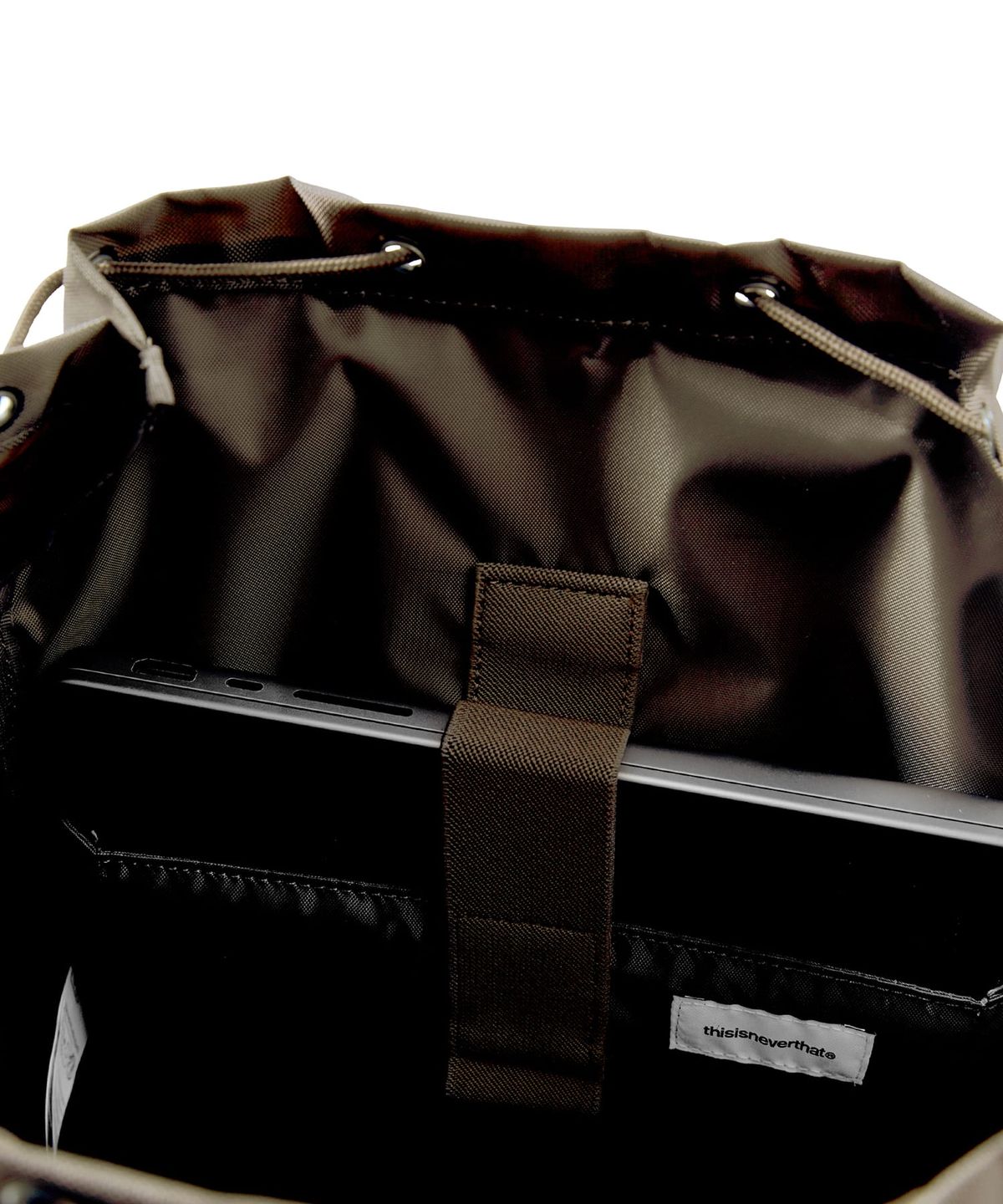 디스이즈네버댓(THISISNEVERTHAT) Nylon Rucksack Brown