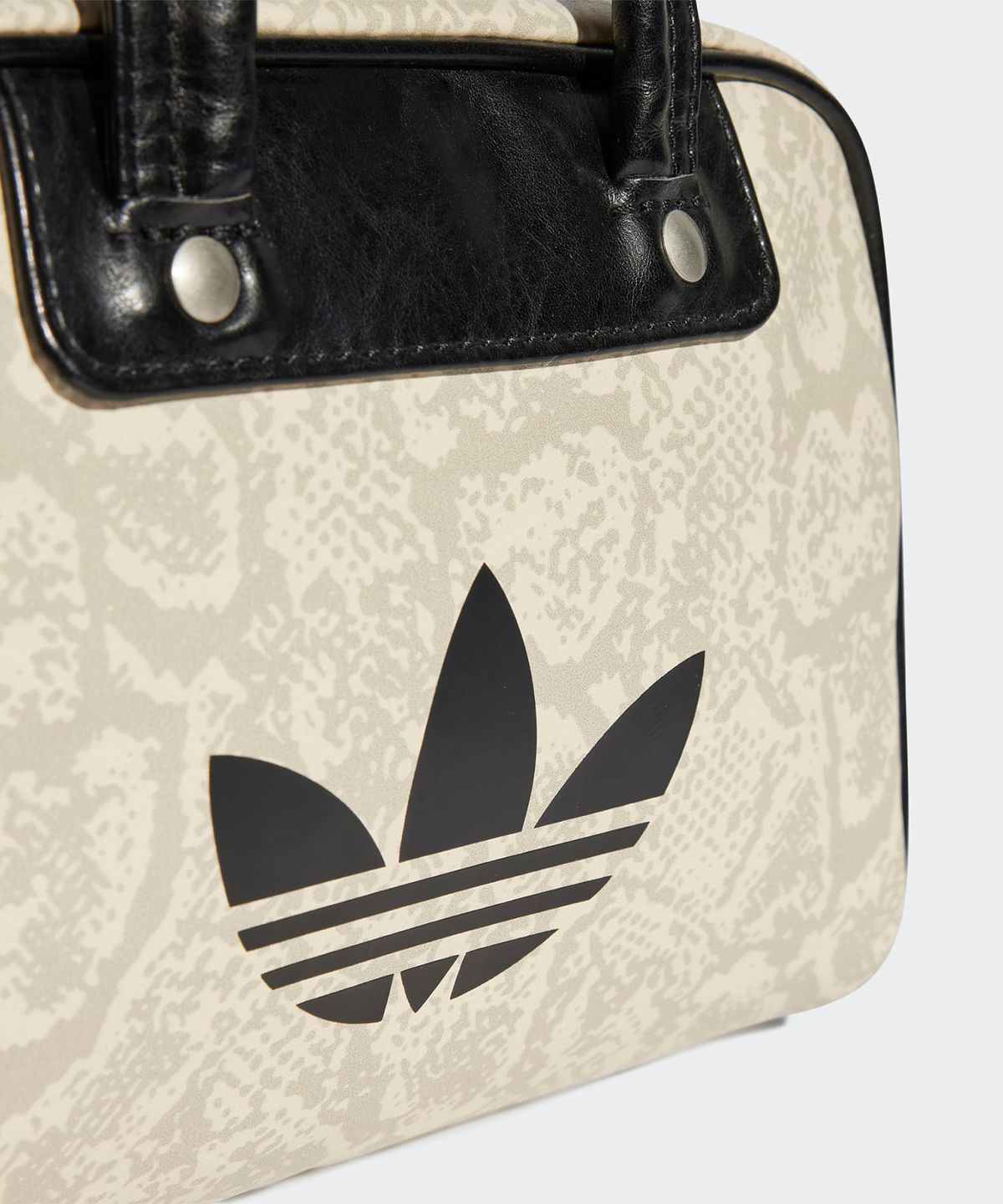 아디다스(ADIDAS) 스네이크 볼링백 - 원더화이트:블랙 / JD5425