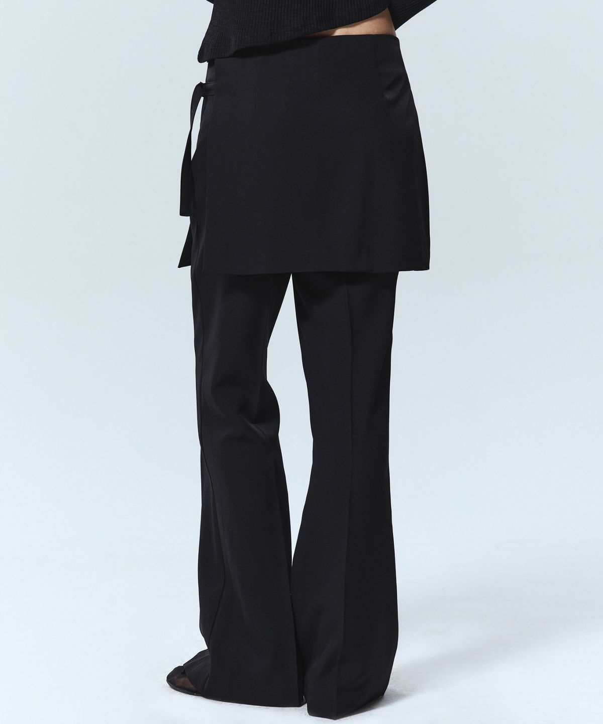닉앤니콜(NICK&NICOLE) BOOTCUT LAYERED PANTSKIRT_BLACK