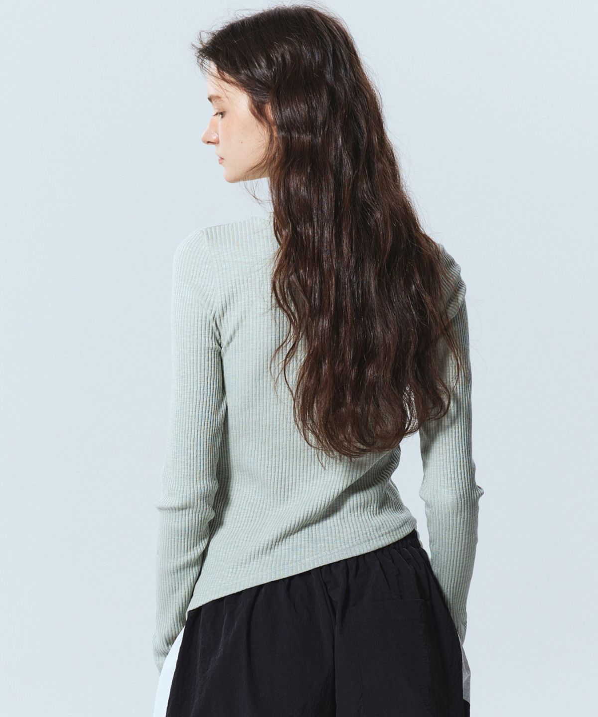 닉앤니콜(NICK&NICOLE) OBLIQUE LINE LONG SLEEVE TOP_MINT