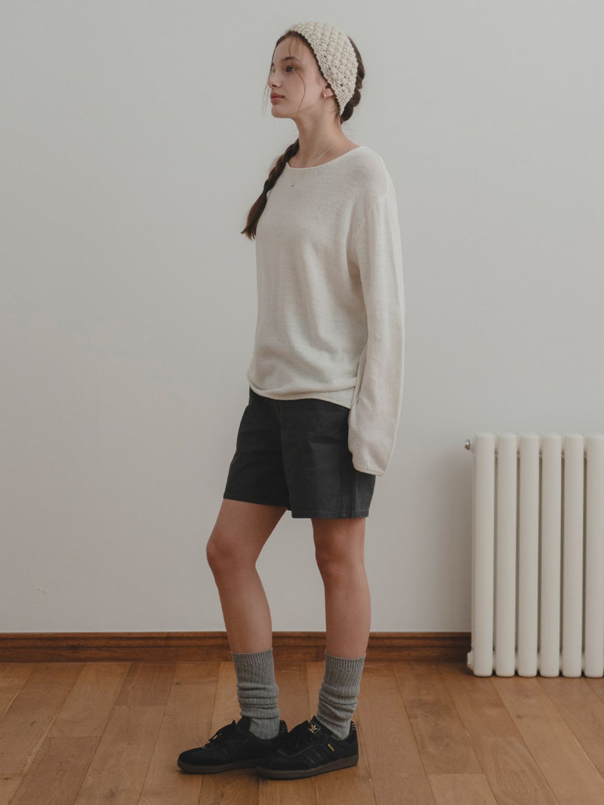 더미튼(THEMITTEN) Souffle round knit (ivory)