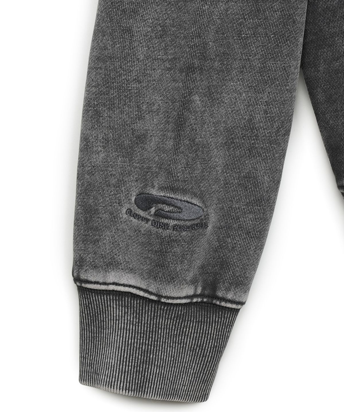 이예(YIYAE) Marvle Washed Signet Hoodie Gray