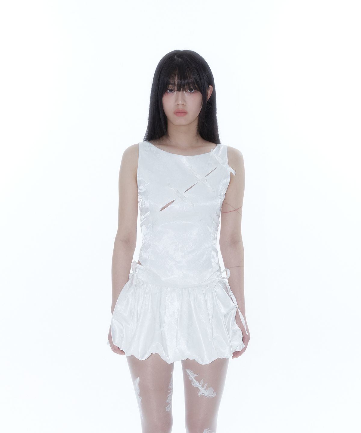 카시코(KASHIKO) Ribbon Paneled Sleeveless White