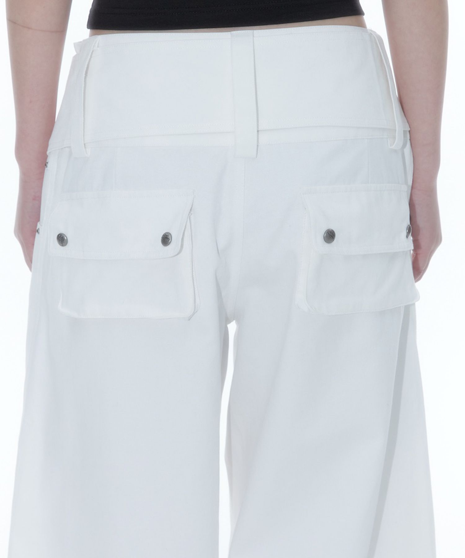 MUSINSA | KASHIKO Belt Rivet Oval Pants Off White