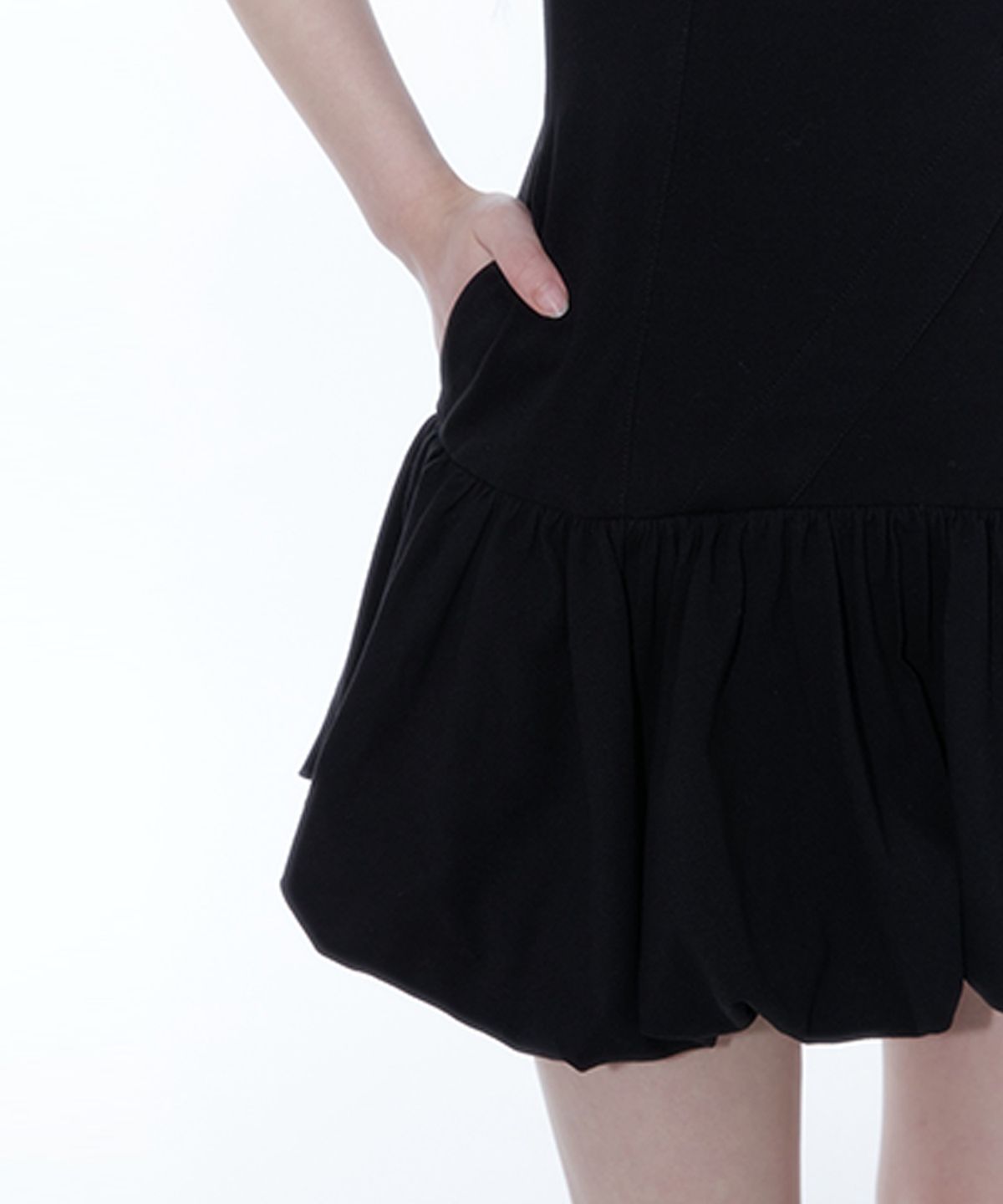 카시코(KASHIKO) Puff Preppy Mini Dress Black