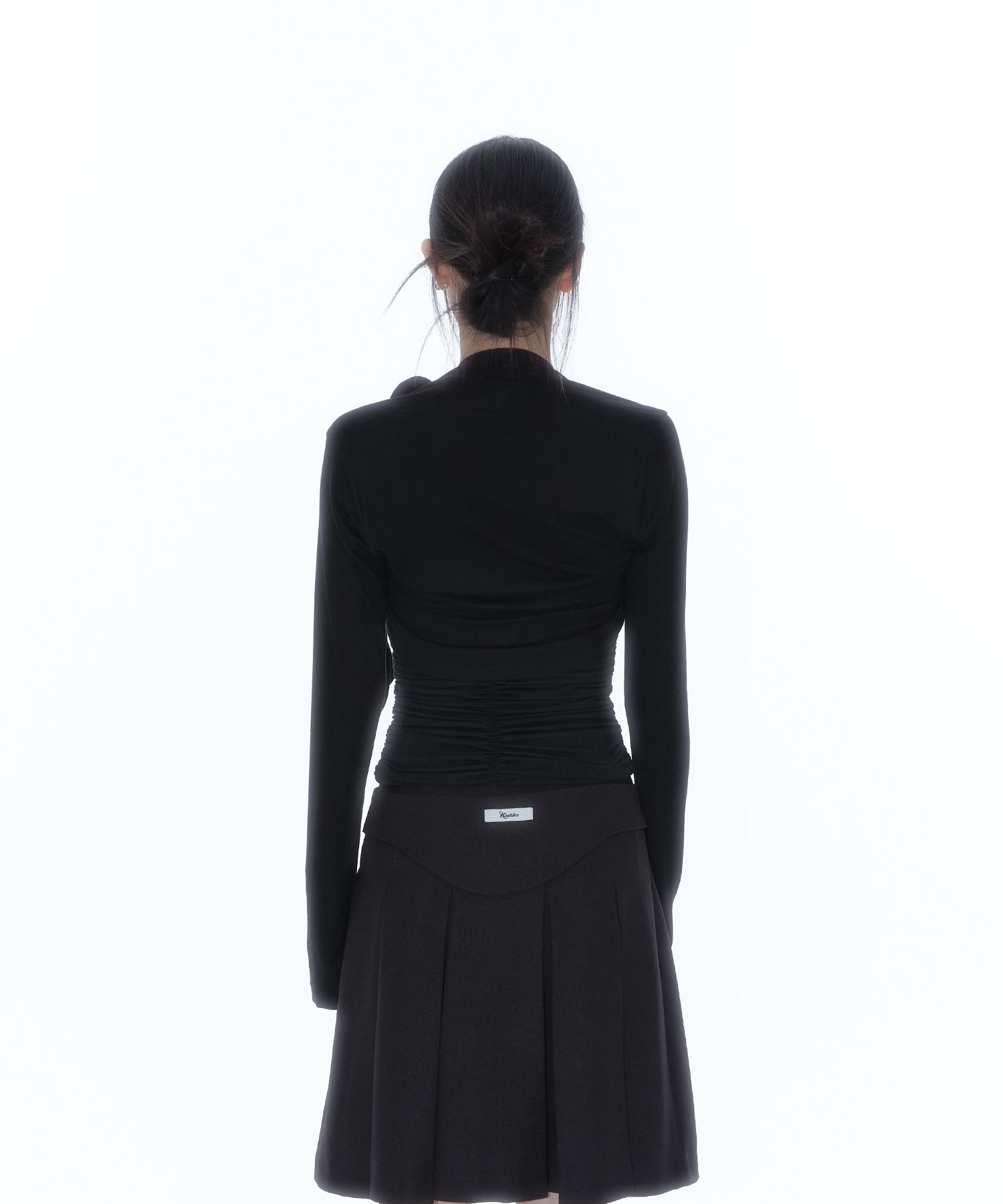 [Kashiko] Rose Bolero Cardigan /追跡付 MUSINSA | KASHIKO Asymmetric Button Bolero Cardigan Charcaol