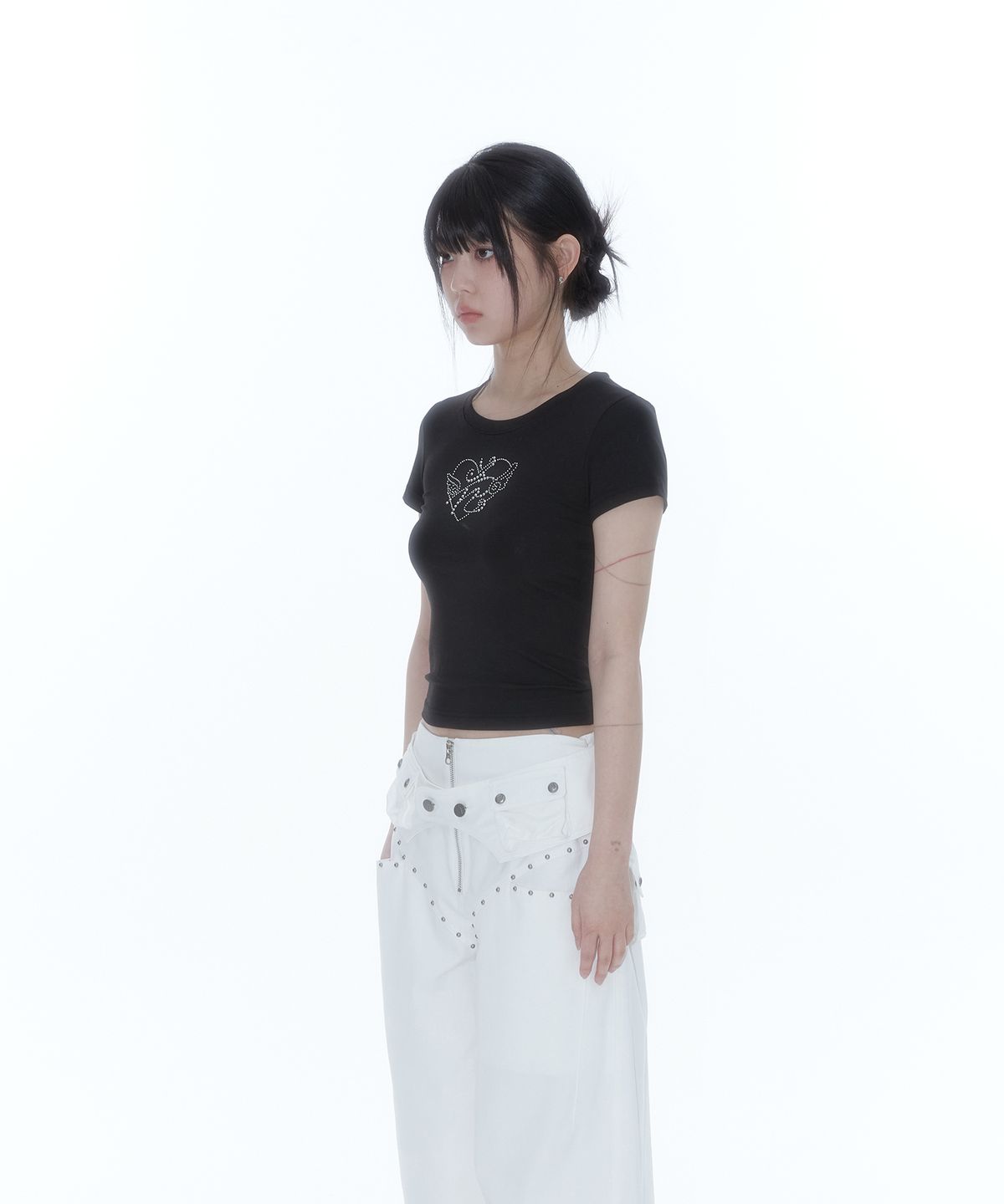 카시코(KASHIKO) Flower Heart Baby Tee Black