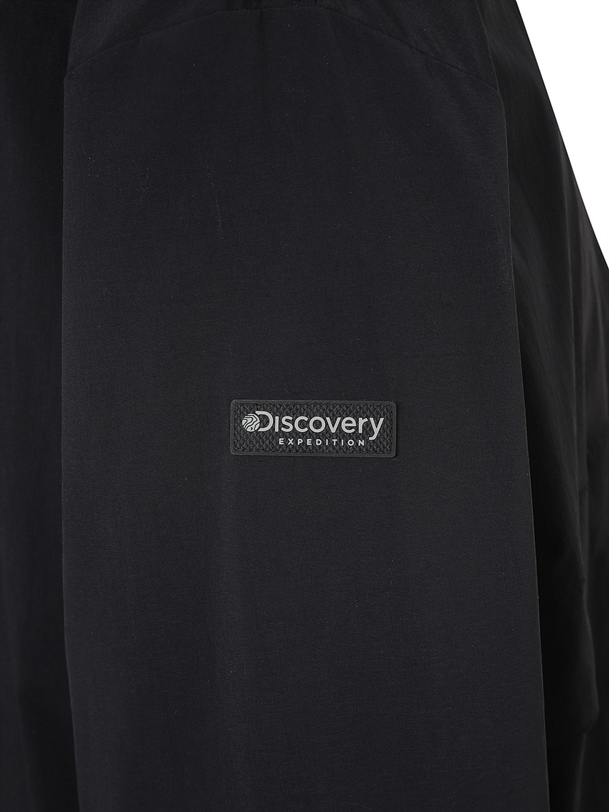 디스커버리 익스페디션(DISCOVERY EXPEDITION) 프레시벤트 남성 폴튼 경량 트레이닝 아노락 (BLACK)