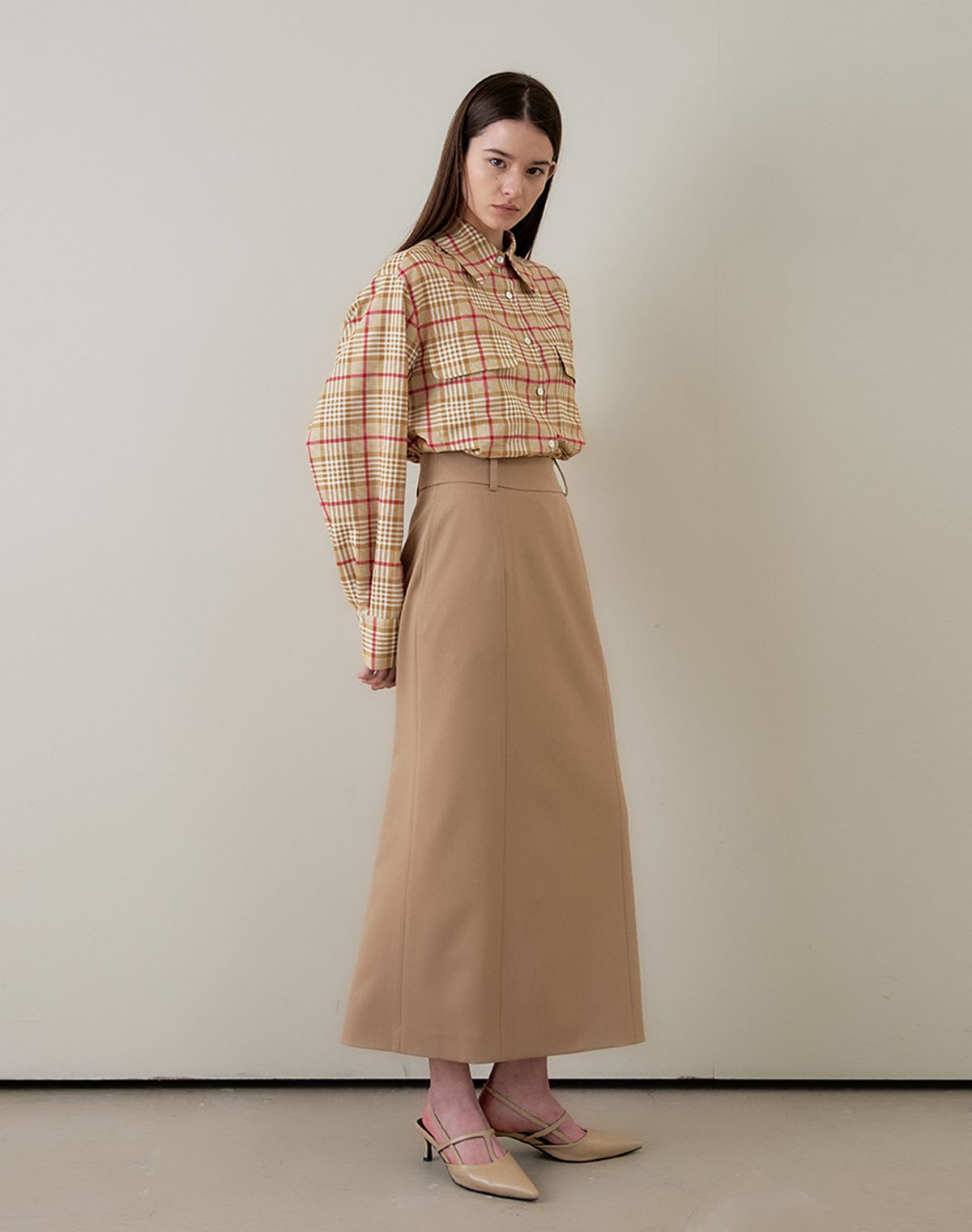 지에마르(GIEMAR) MAXI SKIRT BEIGE 맥시 스커트 베이지