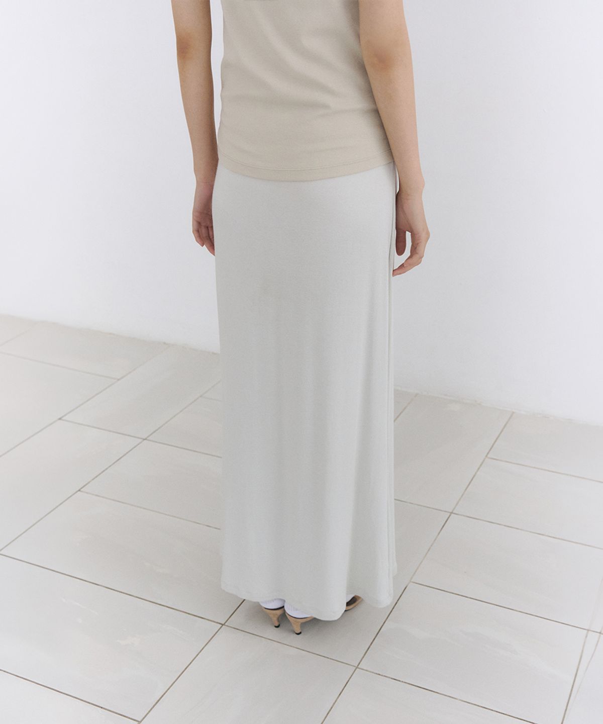 로우타이드(LOW TIDE) SILKY SWEAT MAXI SKIRT [GREY]