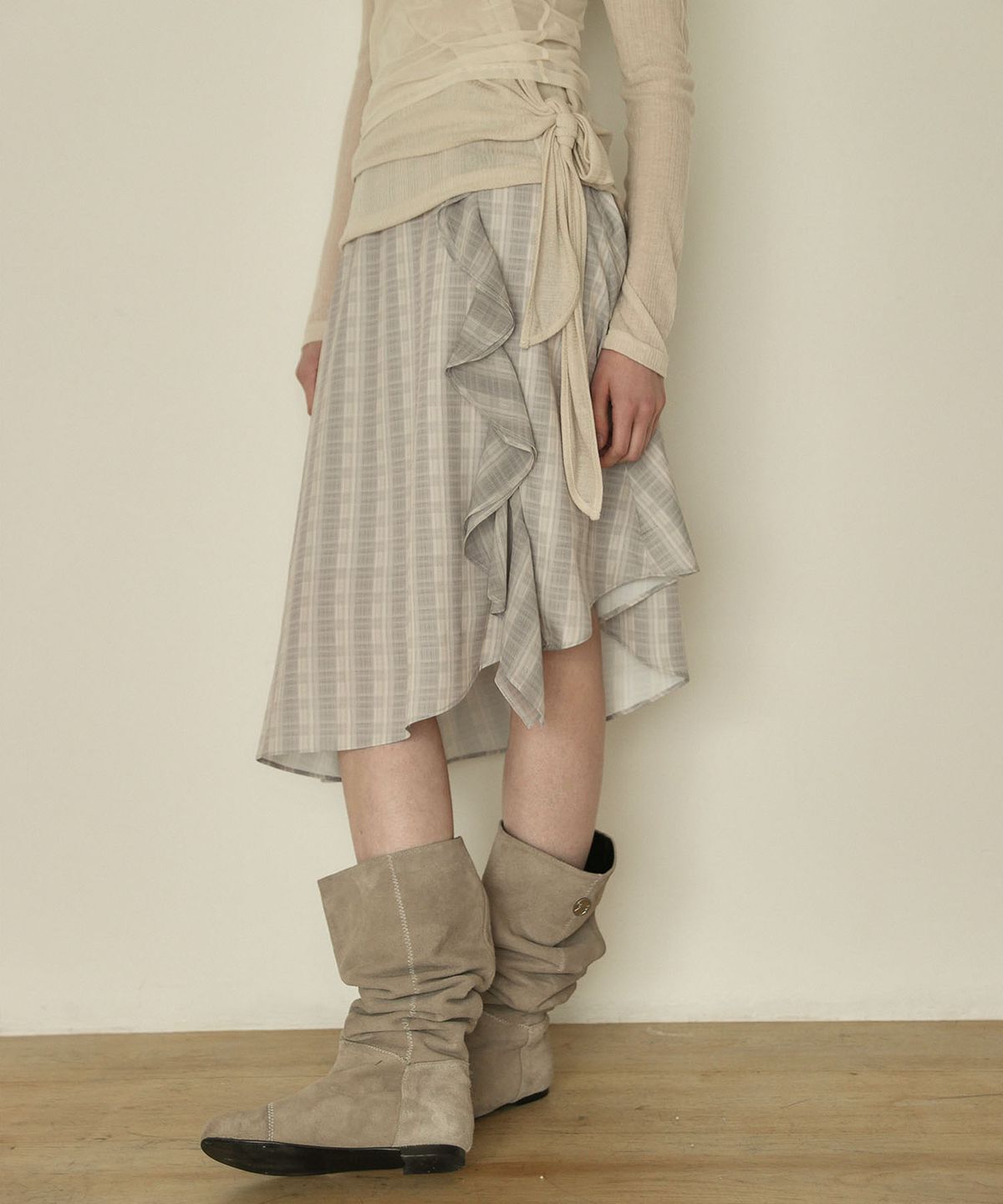 아우로(OURO) FRILL CHECK SKIRT  [ LAVENDER ]