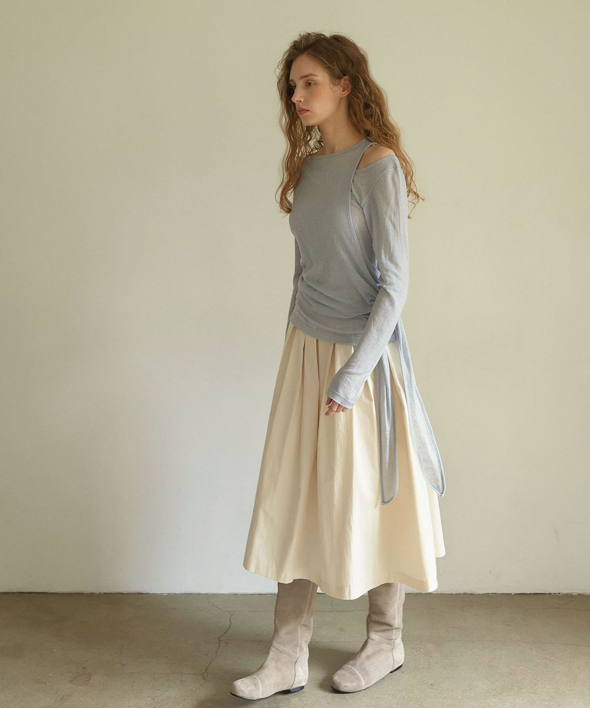 아우로(OURO) COTTON TUCK SKIRT  [ CREAM ]
