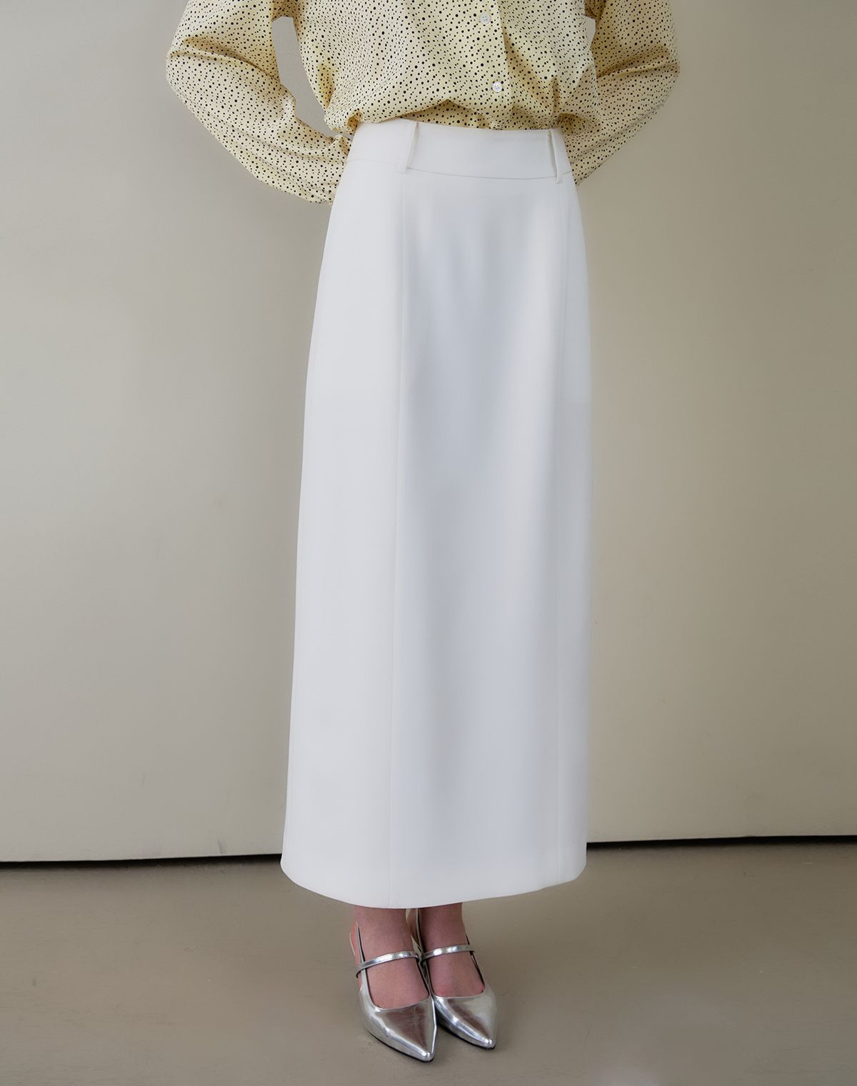 지에마르(GIEMAR) MAXI SKIRT WHITE 맥시 스커트 화이트