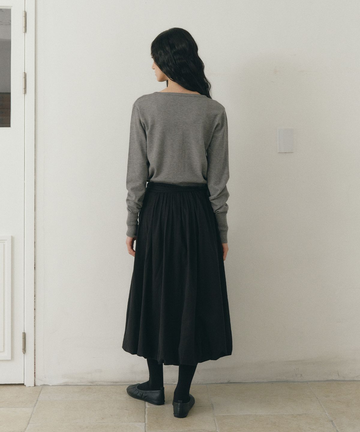 로우타이드(LOW TIDE) STRAP BALLOON SKIRT [BLACK]