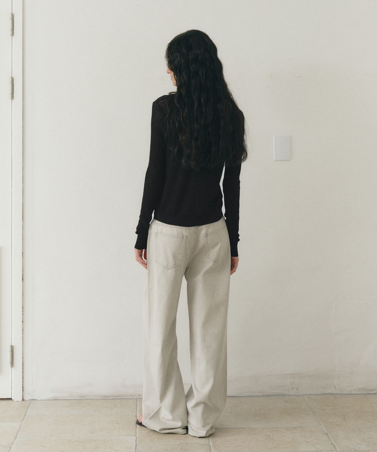 로우타이드(LOW TIDE) RIBBED BUTTON CARDIGAN [BLACK]