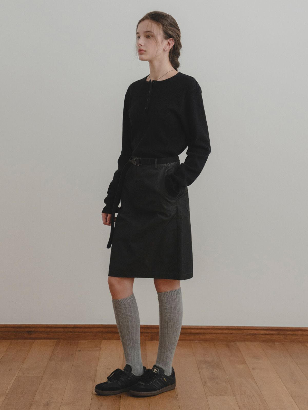 더미튼(THEMITTEN) Fold H midi skirt (indigo)