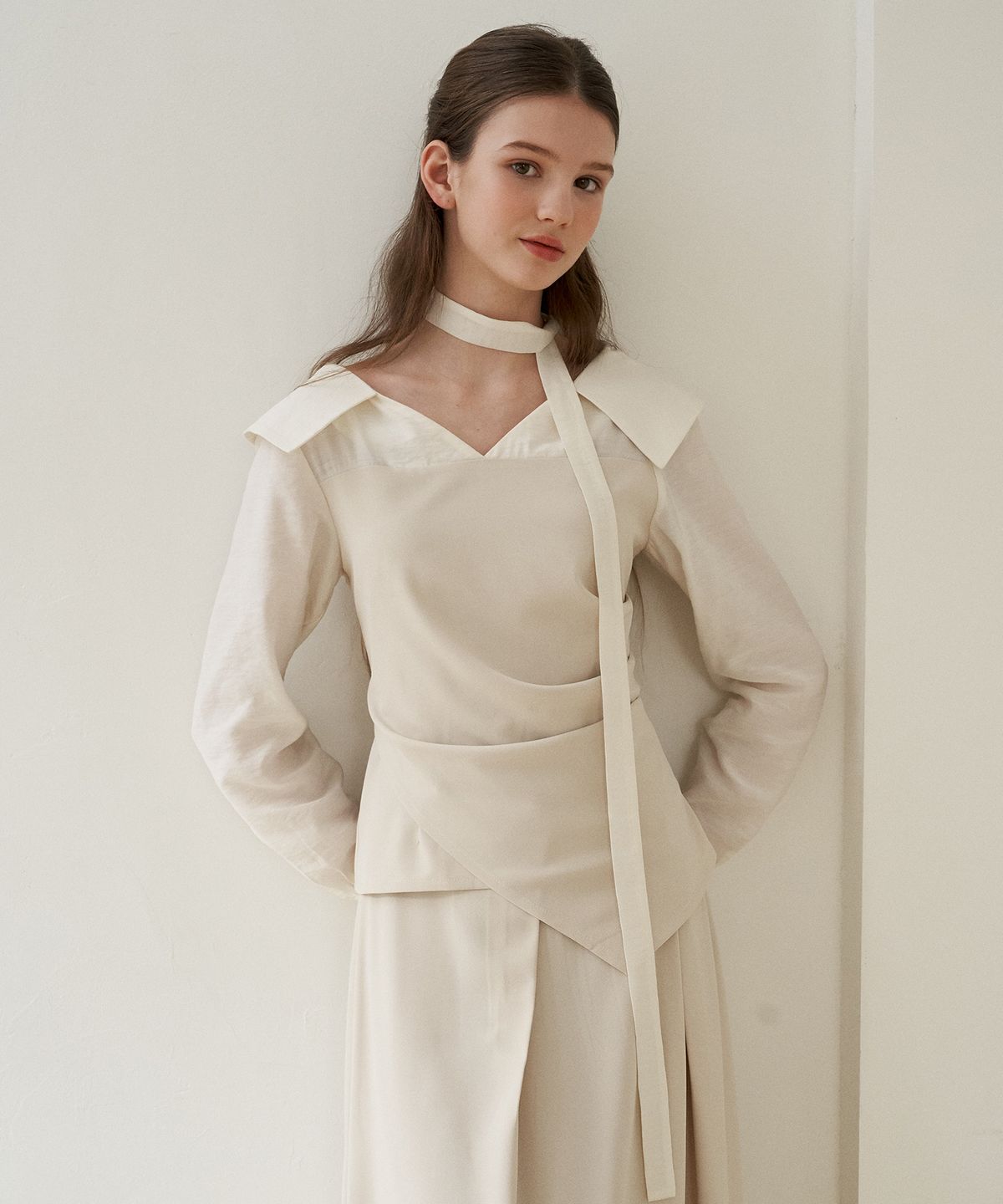 플로브(FLOVE) SOFT DRAPING BLOUSE(BE)