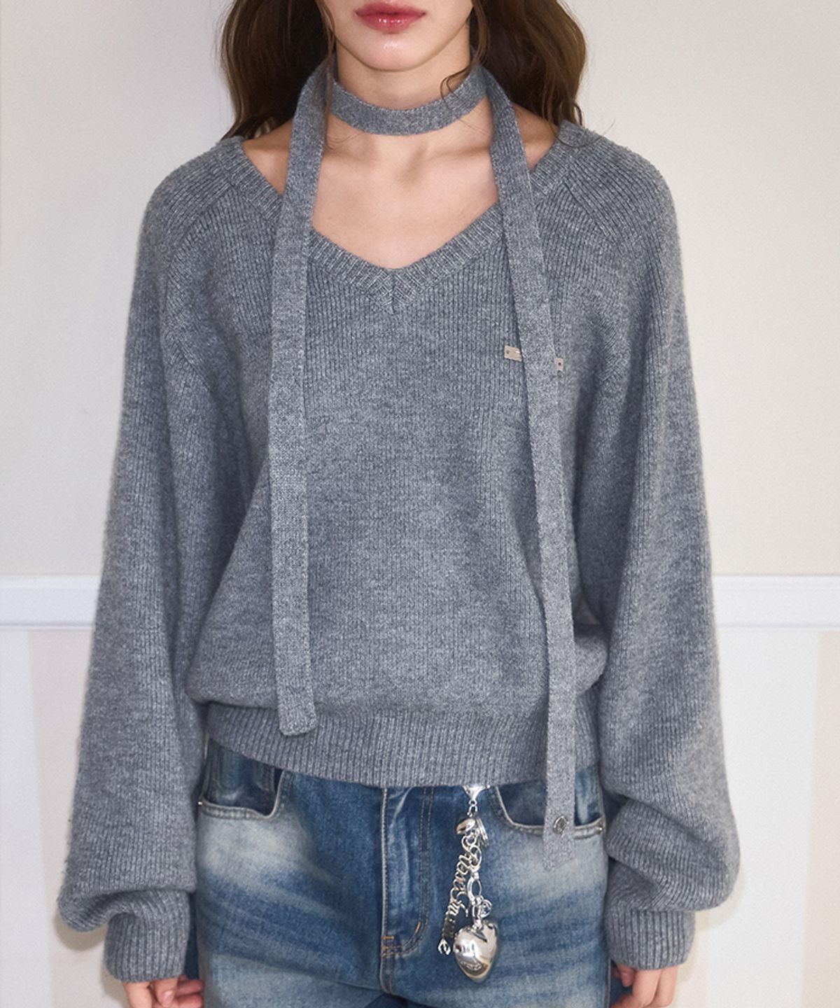 로제프란츠(ROSEFRANTZ) Tie & Vneck Knit [Gray]