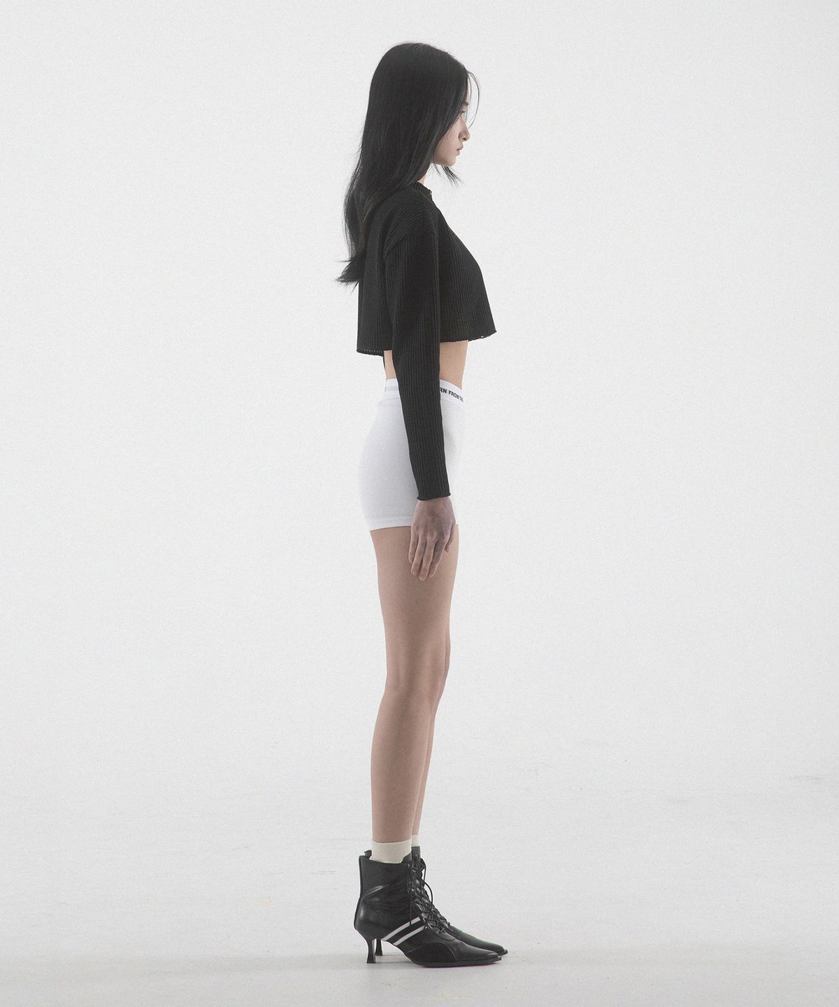 팬쇼(FANSHOW) MWL BIKER SHORTS - WHITE