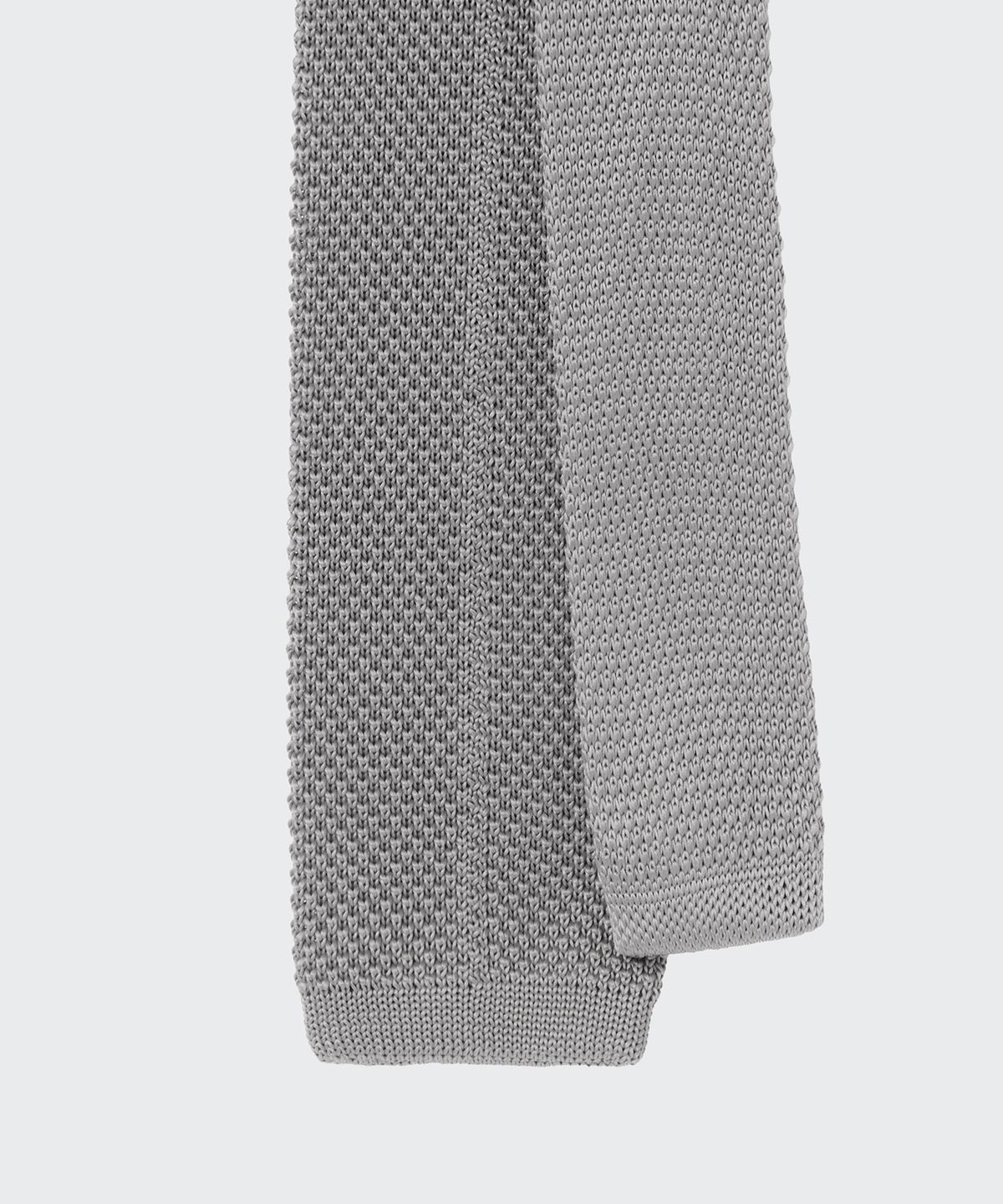 무신사 스탠다드(MUSINSA STANDARD) 솔리드 니트 넥타이 [라이트 그레이]