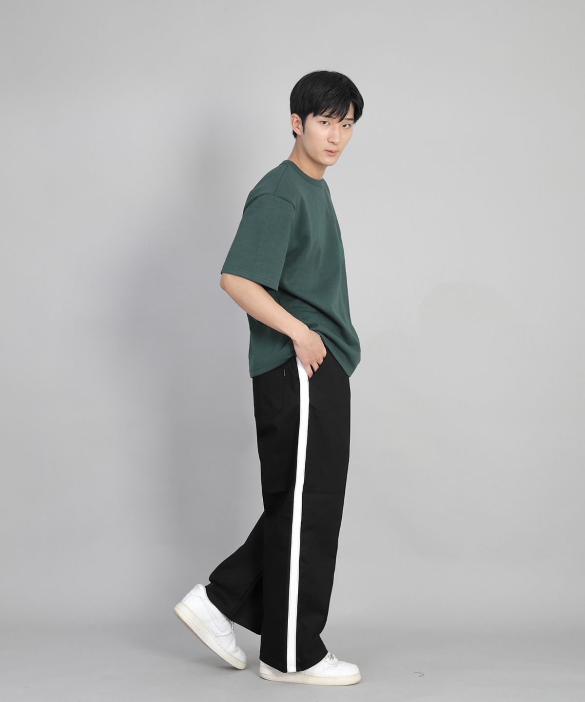 세인트크루(SAINTCREW) 화이트 P라인 EX와이드팬츠 PLW-341 블랙