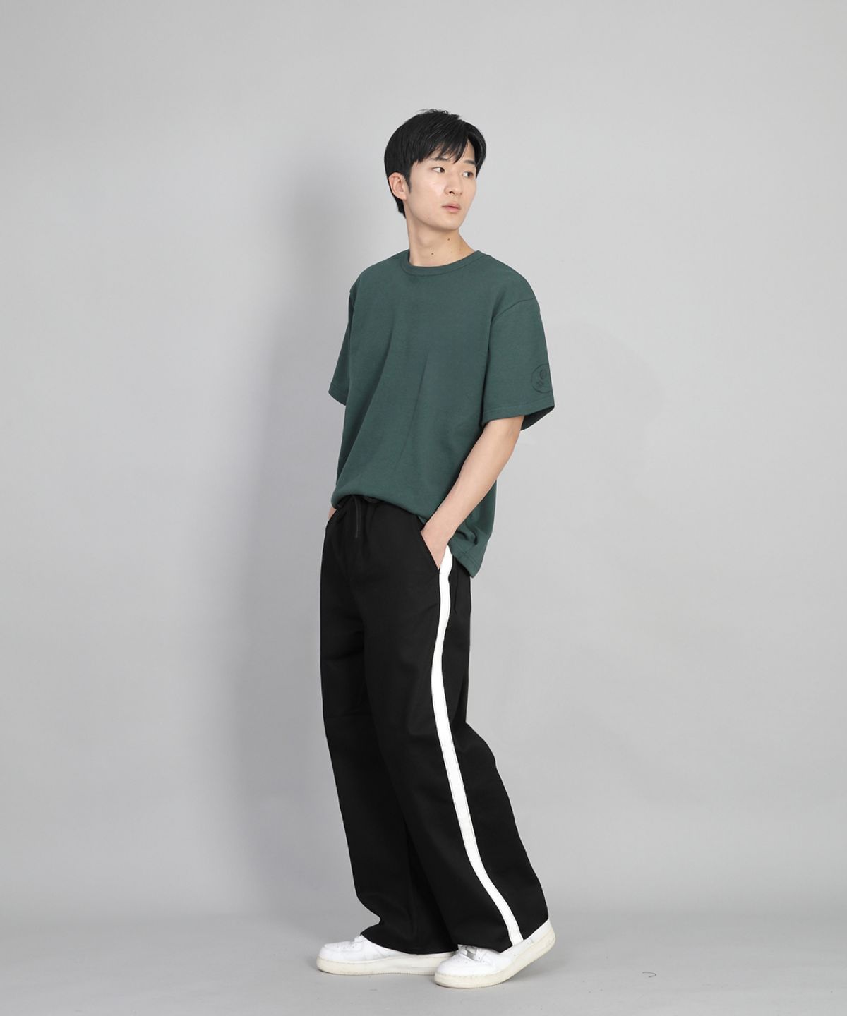 세인트크루(SAINTCREW) 화이트 P라인 EX와이드팬츠 PLW-341 블랙