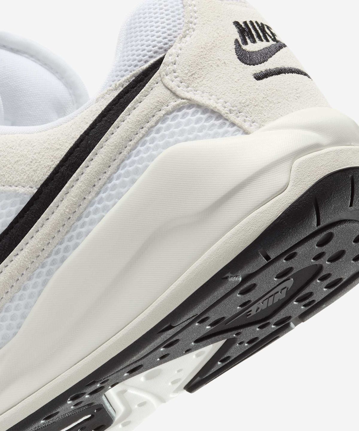 나이키(NIKE) 조던 컴포트 에라 M - 화이트:세일:블랙 / HJ6777-100