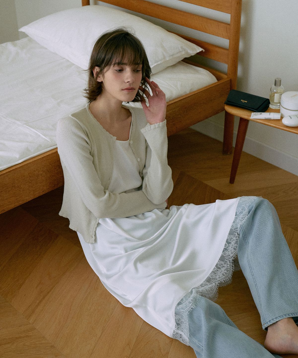 라메레이(LAMEREI) Layered Lace Dress[LMBESPDR5803]-2color