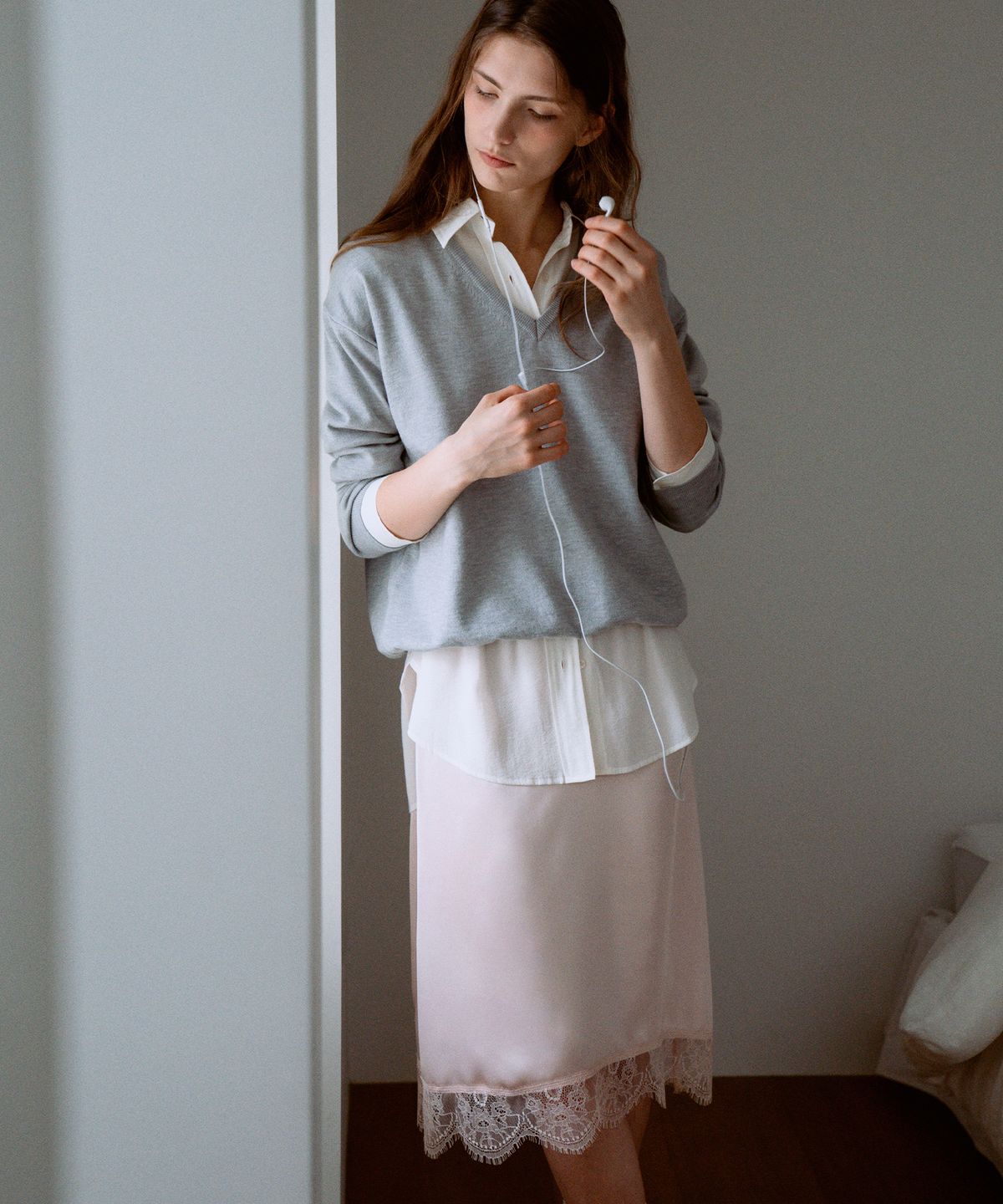 라메레이(LAMEREI) Layered Lace Dress[LMBESPDR5803]-2color